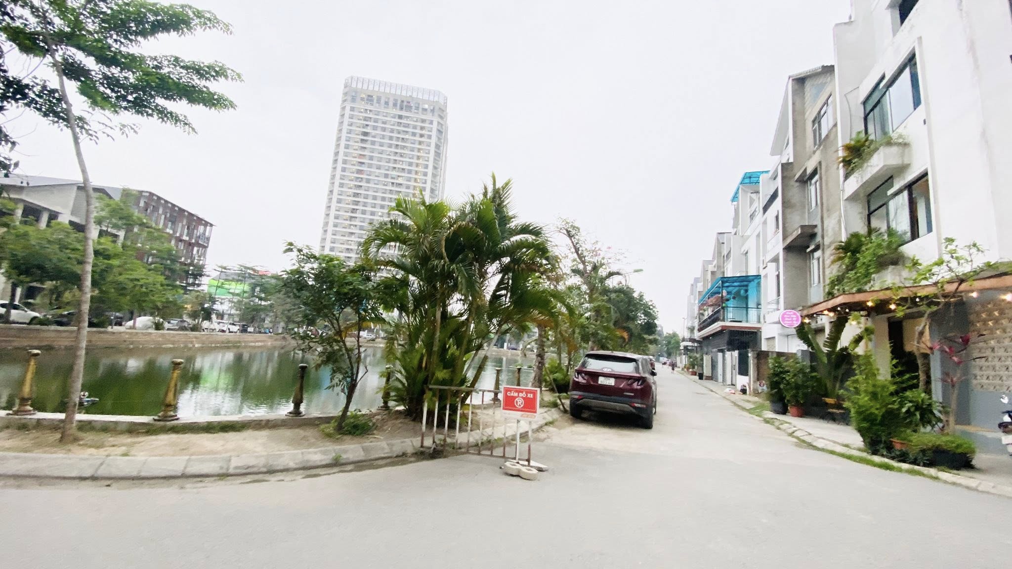 Cô Vui gửi b.á.n LK FLC Garden City Đại Mỗ, 98m2 MT7m-VIEW HỒ, 2 THOÁNG - KINH DOANH VIP-NỘI THẤT - Ảnh 1